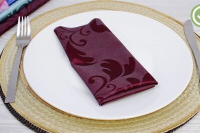 How to Fold a Napkin for a Table Setting