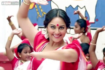 Sonakshi Sinha goes street shopping in Kolkata for 'Bullett Raja'