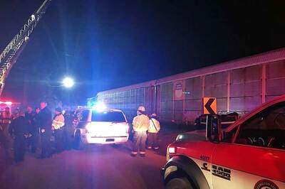 United States: At Least 2 Dead, 50 Injured in South Carolina Train Wreck