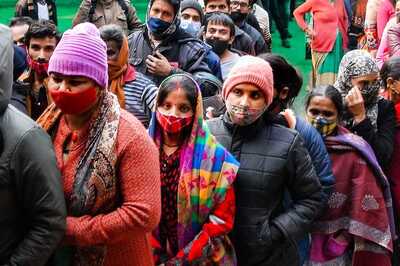 News18 Evening Digest: Noida Night Curfew Extended and Other Top Stories