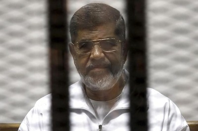 Egypt forces 32 judges to retire over Morsi ouster