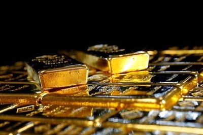 Gold Prices Today, February 12: Rates Decline in Metro Cities; Details