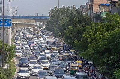 Maha Government Bans Car-pooling in Non-transport Vehicles
