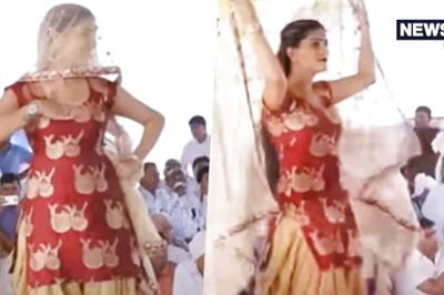 Throwback to Sapna Choudhary’s 2018 Serpent Dance Video Which is Viral Again