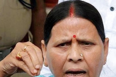 WATCH | Rabri Devi Reprimands RJD Workers, Slaps Supporter for Heckling CBI Officers in Patna