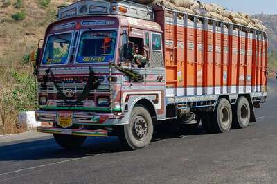 Unlocking Jobs is Punjab’s Big Challenge, AAP Govt Must Get Ease of Logistics on Track