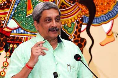 Defence Minister Parrikar, Army Chief to visit Kargil