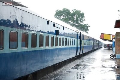 Railway platform ticket to cost Rs 10 from April 1