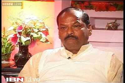 Jharkhand CM Raghubar Das has narrow escape as plane's tyre bursts on landing