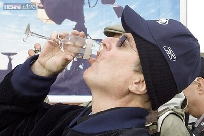 '60 -year-old Microsoft co-founder Paul Allen is world's wealthiest bachelor'