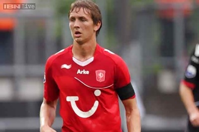 Newcastle sign Luuk de Jong on loan