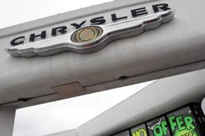 Chrysler and Fiat seal deal, brand chiefs named