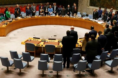 UN Rejects US Resolution to Extend an Iranian Arms Embargo, Crisis Looms