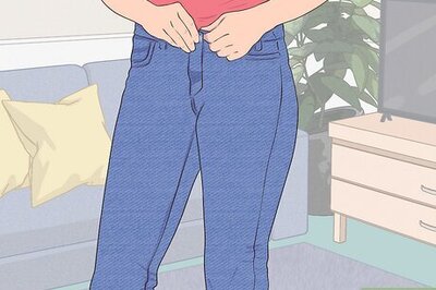 How to Stretch Out Jeans