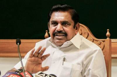 Tamil Nadu CM K Palaniswami Offers Financial Relief to Junior Lawyers, Orders Rs 3,000 Monthly Stipend