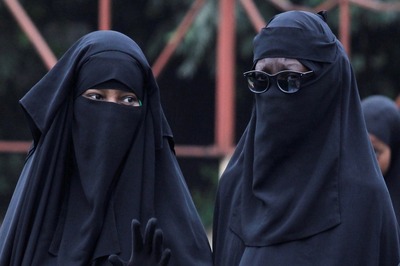 Bihar: Girl Students Go on Rampage After Being Asked to Wear Burqa in Campus