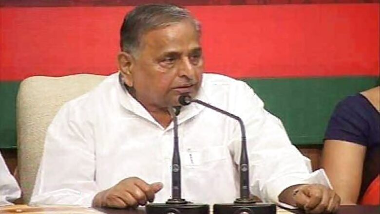 BJP slams Mulayam over 'appeasement politics'