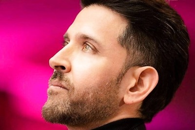 Hrithik Roshan Urges Citizens to Avoid Train Travel Amid Coronavirus Outbreak