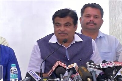 Some Officials Have to be Chased With Stick For Not Doing Work: Gadkari