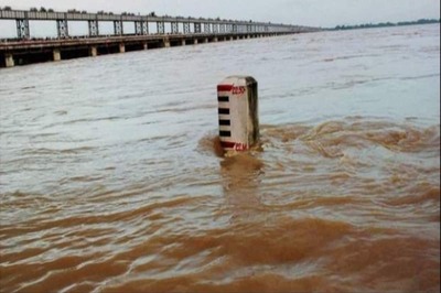 Flood Alert Sounded for Hyderabad's Musi River after Heavy Rains Lash Several Parts of Telangana