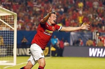 Manchester United defender Phil Jones could be out for a month