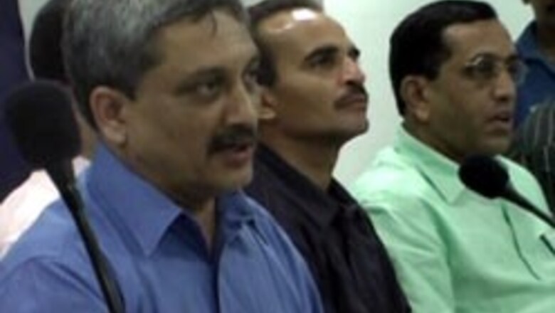 Goa power game: BJP parades MLAs before President