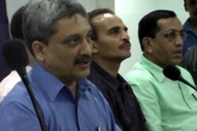 Goa power game: BJP parades MLAs before President