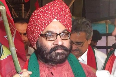 Pak Arrests Hindu Leader in Murder of Sikh Politician