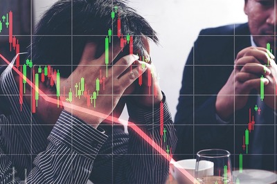 Sensex Breaks 4-Day Winning Run, Drops 150 pts; Nifty Around 15,800; Oil & Gas Gains