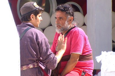 Bigg Boss 10: Om Swami Throws Pee on Rohan, Bani; Gets Evicted