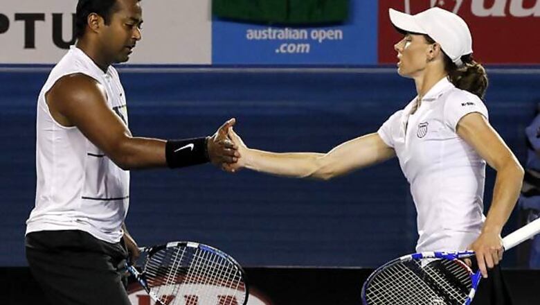 Paes-Black enter mixed doubles final