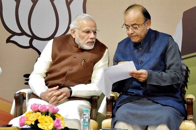 Oil Prices Make PM Modi, Jaitley, Pradhan Go in a Huddle Again; OMCs to Not Subsidise Prices Further