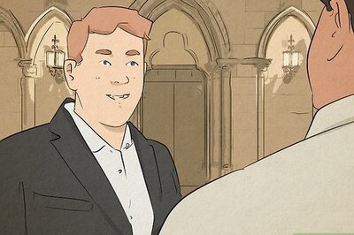 How to Greet Someone During Advent