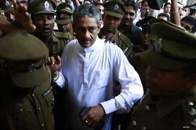 'Fonseka a pawn in game to checkmate Rajapaksa'