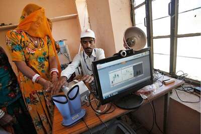 Are People Without Aadhaar Non-Existent for Govt, Asks Supreme Court