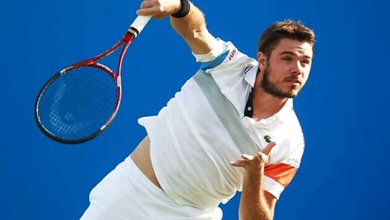 Switzerland lead Italy 2-1 in Davis Cup semifinal