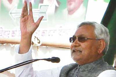 Nitish Kumar calls Paswan expert in political somersault