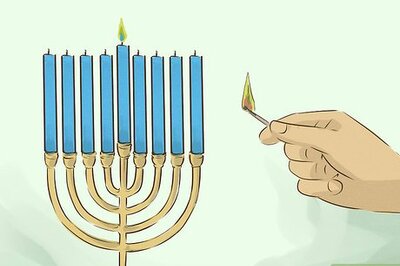 How to Light a Chanukah Menorah