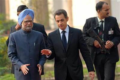 India, France unveil deals worth upto $ 20 bln