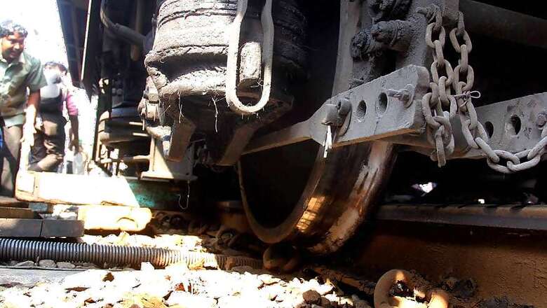 Two Coaches of Kalka Mail Derail while Entering Howrah Station, No Injury Reported