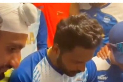 PM Modi Speaks To Indian Men's Hockey Team, Congratulates Over Olympic Bronze Medal Win | WATCH