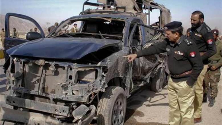 40 killed, 72 injured in Pak suicide attack