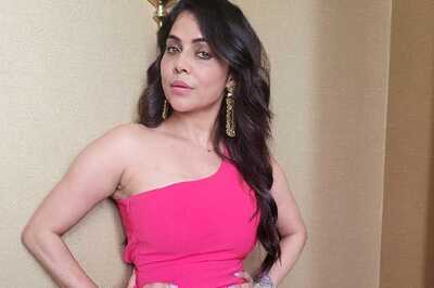 Actor Nikita Rawal Robbed of Rs 7 Lakh at Gunpoint in Delhi, Says 'Can't Believe I'm Alive'