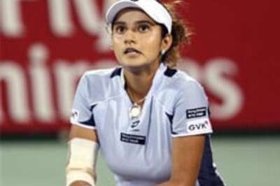 Sania beaten in first round at Bangkok