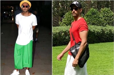 Hrithik Roshan Makes a Fashion Statement by Wearing Towel, Calls Ranveer Singh His Inspiration