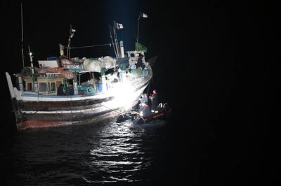 Pakistani Boat With Arms, 40kg Narcotics & 10 Crew Members Apprehended in Indian Waters
