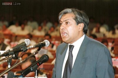 MFN status to India not on table for the time being: Ishaq Dar