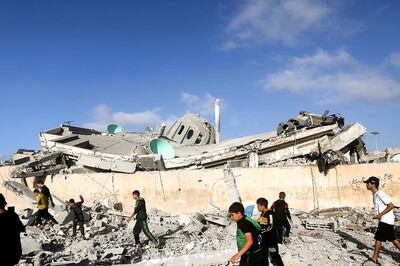 Israeli Airstrike Hits Gaza Tent, Killing 11-Gaza Health Ministry