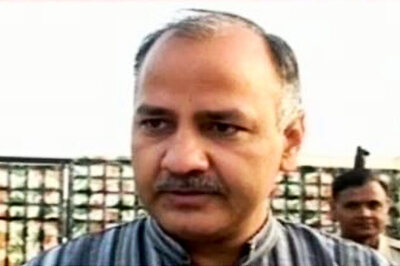 No political party if Anna is not willing: Sisodia