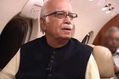 Advani congratulates PM; may step down as Oppn leader